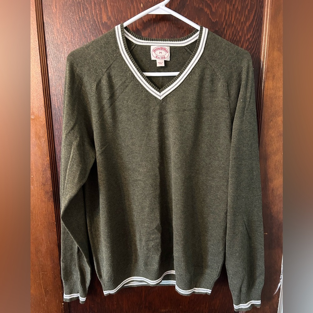 Brooks Brothers Dark Green V-Neck Sweater side medium NWOT